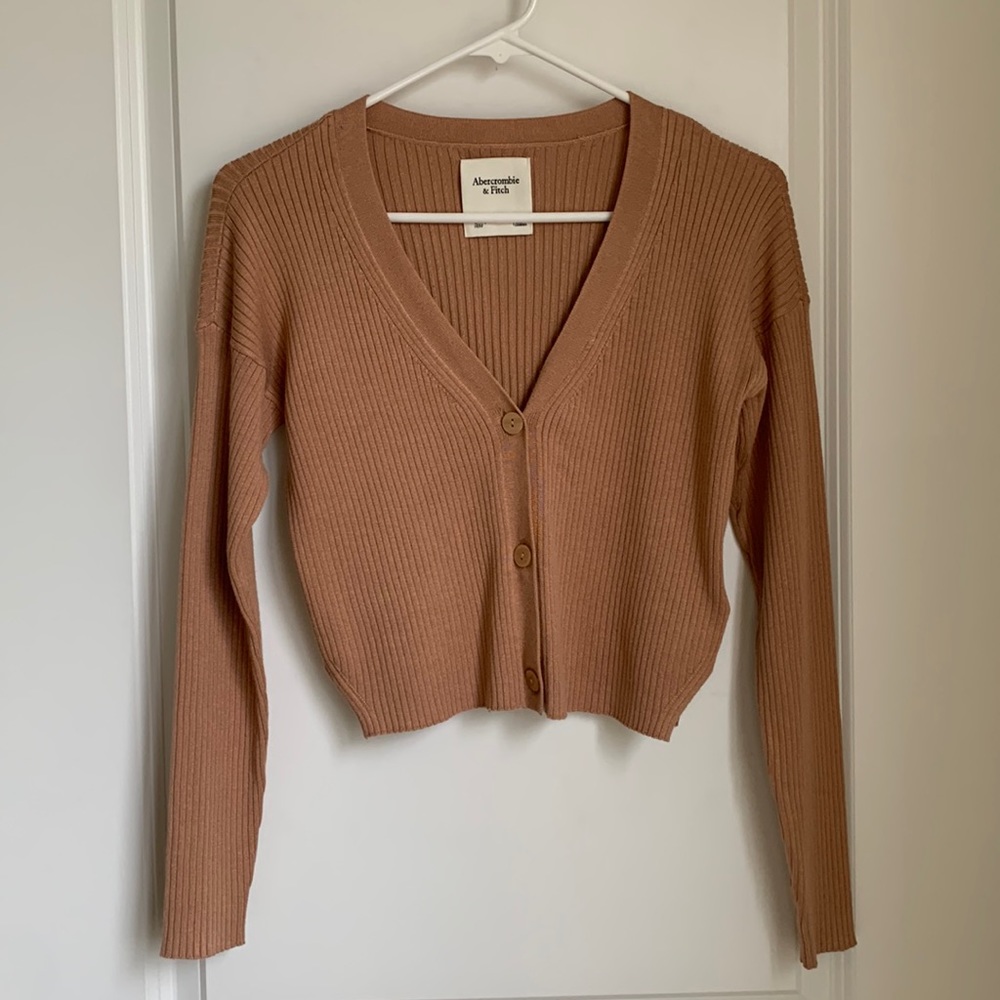 Abercrombie Cropped Cardigan
